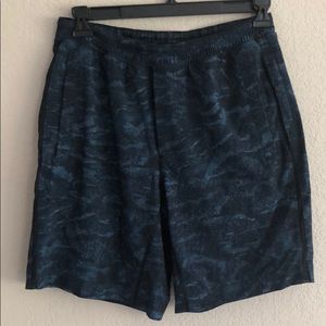 Men’s Lululemon swim trunks/shorts.